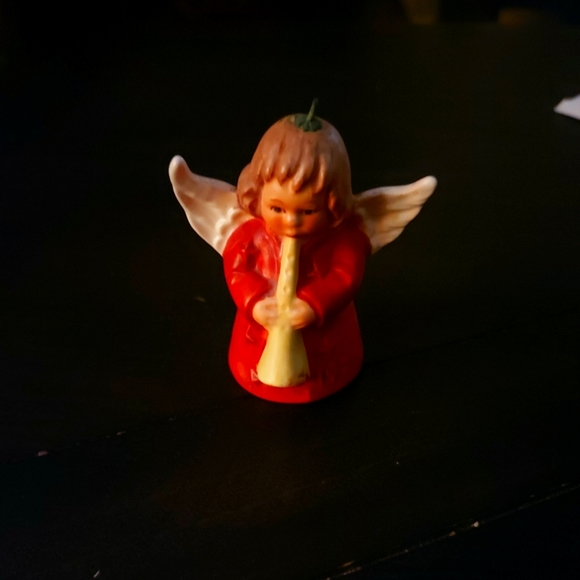 Goebel Angel Western Germany Pristine Condition - Picture 1 of 5